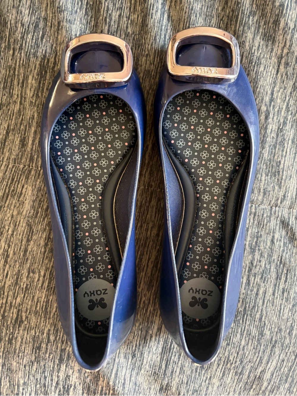 Women's Navy Blue Zaxy Ballet Flats with Silver Tone Buckle size 6 see pics